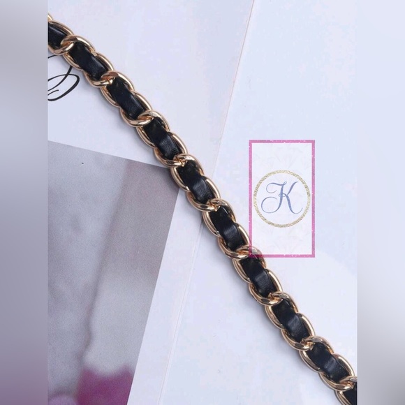 💕 Gold & Black Vegan Leather Crossbody Purse Strap 💕 EXCELLENT w/Designer Bags - Picture 2 of 4